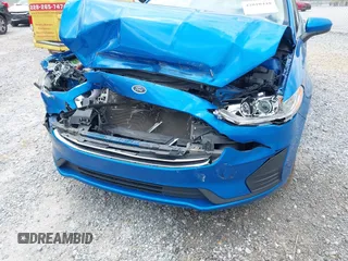 2020 Ford Fusion SE with VIN 3FA6P0HD4LR195267, listed as a IAAI auction lot 42010448 with 97,603 mi miles and . Bid and sale history available at DreamBid. Image 6.