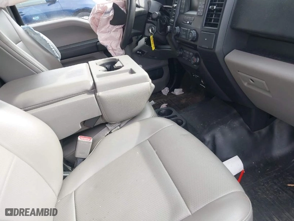 2015 Ford F-150 XLT with VIN 1FTEW1EP8FFB13605, listed as a IAAI auction lot 41566536 with 97,698 mi miles. Bid and sale history available at carsss.com. Image 5.