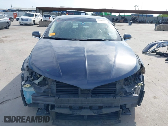 2014 Lincoln MKZ with VIN 3LN6L2GK7ER819756, listed as a IAAI auction lot 42242399 with 140,483 mi miles and . Bid and sale history available at DreamBid. Image 13.
