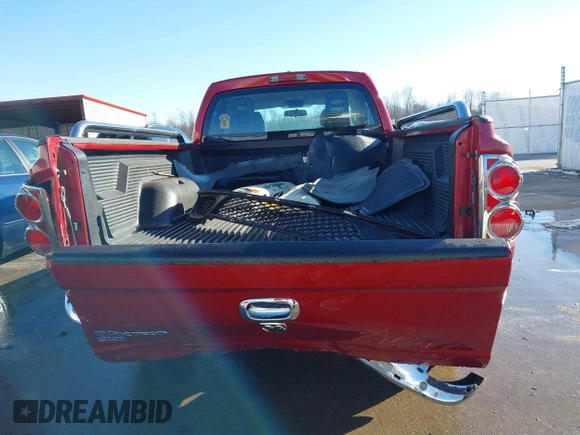 2006 Dodge Dakota SLT with VIN 1D7HE42K26S632608, listed as a IAAI auction lot 41422286 with 81,669 mi miles and . Bid and sale history available at carsss.com. Image 17.