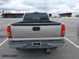 1999 Chevrolet Silverado 1500 LS with VIN 2GCEC19T6X1167722, listed as a IAAI auction lot 41741518 with 319,692 mi miles. Bid and sale history available at carsss.com. Image 16.