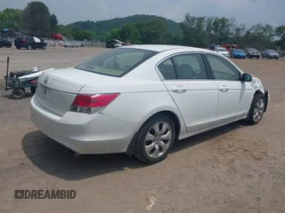 2010 Honda Accord EX-L z VIN 1HGCP2F80AA008145, wystawiony jako IAAI lot #42436858 z przebiegiem 162 739 mil mil oraz . Historia ofert i sprzedaży dostępna na DreamBid. Obrazek 4.