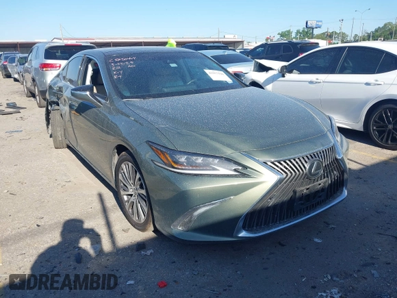 2019 Lexus ES 350 with VIN 58ABZ1B18KU016098, listed as a IAAI auction lot 41957596 with 49,995 mi miles and . Bid and sale history available at DreamBid. Image 1.