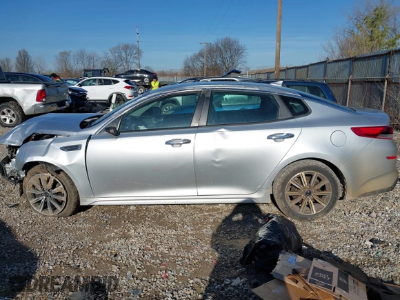 2019 Kia Optima LX with VIN 5XXGT4L35KG359896, listed as a IAAI auction lot 41849243 with 140,975 mi miles. Bid and sale history available at carsss.com. Image 15.