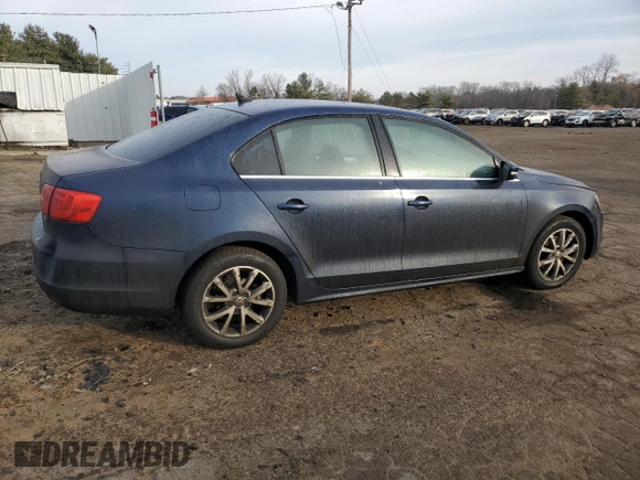 2014 Volkswagen Jetta SE с VIN 3VWD17AJ9EM400347, выставлен на аукционе Copart как лот 88554635 с пробегом 128 373 миль миль и Списание • Salvage title. История ставок и продаж доступна на DreamBid. Изображение 3.