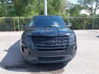 2018 Ford Explorer XLT z VIN 1FM5K7D85JGB04304, wystawiony jako IAAI lot #42219523 z przebiegiem 199 020 mil mil oraz . Historia ofert i sprzedaży dostępna na DreamBid. Obrazek 12.