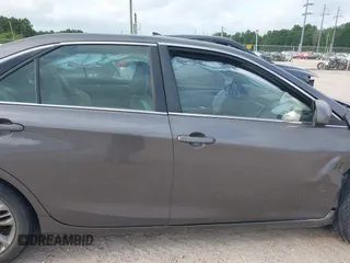 2015 Toyota Camry XLE z VIN 4T1BF1FK5FU079412, wystawiony jako IAAI lot #42266849 z przebiegiem 203 479 mil mil oraz . Historia ofert i sprzedaży dostępna na DreamBid. Obrazek 13.