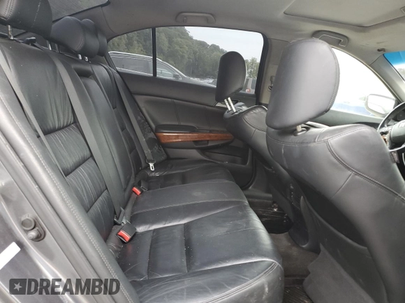 2011 Honda Accord EX-L z VIN 1HGCP3F81BA003186, wystawiony jako Copart lot #57966005 z przebiegiem 154 835 mil mil oraz Szkoda całkowita • Salvage title. Historia ofert i sprzedaży dostępna na DreamBid. Obrazek 10.
