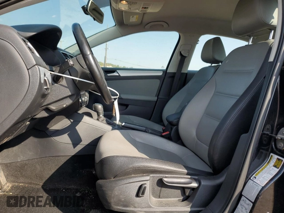 2014 Volkswagen Jetta Hybrid SE with VIN 3VW637AJ3EM291418, listed as a Copart auction lot 75678204 with 221,750 mi miles and Salvage title. Bid and sale history available at DreamBid. Image 7.
