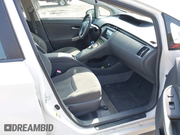 2011 Toyota Prius I with VIN JTDKN3DU3B0289225, listed as a IAAI auction lot 42019284 with 219,702 mi miles and . Bid and sale history available at DreamBid. Image 5.