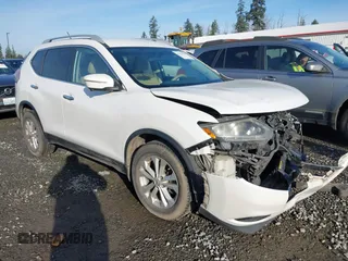 2014 Nissan Rogue SV with VIN 5N1AT2MK6EC785130, listed as a IAAI auction lot 41325704 with 227,615 mi miles. Bid and sale history available at carsss.com. Image 1.