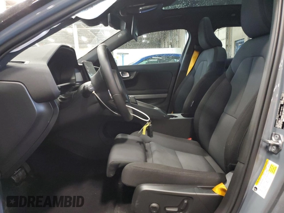 2022 Polestar 2 z VIN LPSED3KA6NL078671, wystawiony jako Copart lot #57259945 z przebiegiem 24 692 mil mil oraz Szkody całkowita. Historia ofert i sprzedaży dostępna na DreamBid. Obrazek 7.
