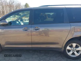 2018 Toyota Sienna LE Auto Access Seat with VIN 5TDKZ3DC1JS946224, listed as a IAAI auction lot 41935799 with 109,757 mi miles and . Bid and sale history available at DreamBid. Image 15.
