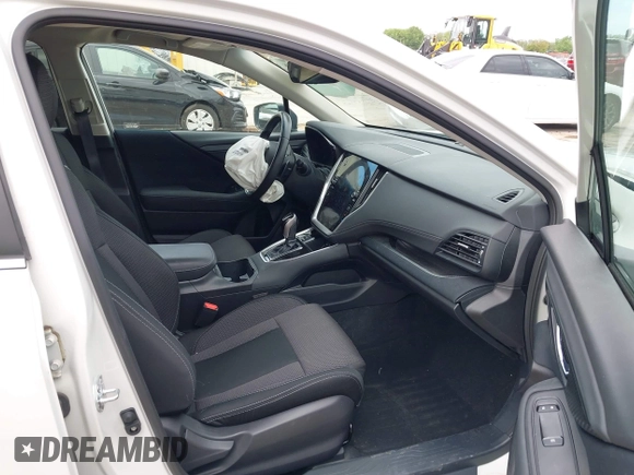 2022 Subaru Outback Premium with VIN 4S4BTAFC7N3220552, listed as a IAAI auction lot 42337518 with 39,006 mi miles and . Bid and sale history available at DreamBid. Image 5.