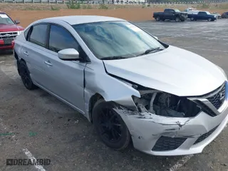 2019 Nissan Sentra SV with VIN 3N1AB7AP8KY237625, listed as a IAAI auction lot 41777580 with 75,775 mi miles. Bid and sale history available at carsss.com. Image 6.