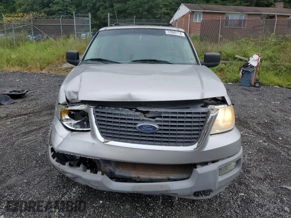 2003 Ford Expedition XLT Value with VIN 1FMPU16W83LB20728, listed as a Copart auction lot 72905114 with 205,743 mi miles and Salvage Title. Bid and sale history available at carsss.com. Image 5.