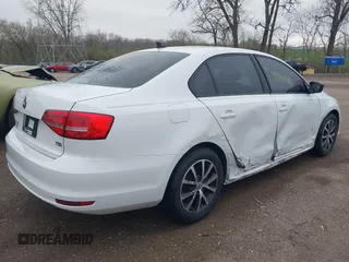 2015 Volkswagen Jetta Sedan 1.8T SE with VIN 3VWD17AJ4FM350619, listed as a IAAI auction lot 41917719 with 135,561 mi miles. Bid and sale history available at carsss.com. Image 17.