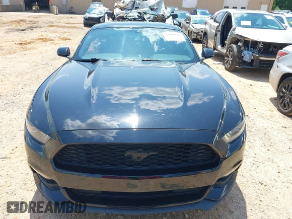 2017 Ford Mustang V6 z VIN 1FA6P8AM6H5342594, wystawiony jako IAAI lot #42479187 z przebiegiem 103 861 mil mil oraz . Historia ofert i sprzedaży dostępna na DreamBid. Obrazek 12.