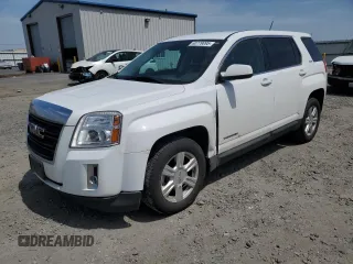 2015 GMC Terrain SLE z VIN 2GKFLVEK7F6329145, wystawiony jako Copart lot #60779095 z przebiegiem 105 915 mil mil oraz Czysty tytuł • Clean title. Historia ofert i sprzedaży dostępna na DreamBid. Obrazek 1.