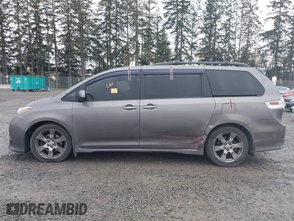 2017 Toyota Sienna SE with VIN 5TDXZ3DC0HS800493, listed as a IAAI auction lot 41946609 with Not Provided miles and . Bid and sale history available at DreamBid. Image 14.