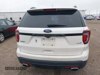 2017 Ford Explorer Sport with VIN 1FM5K8GT0HGC58953, listed as a IAAI auction lot 42079041 with 264,639 mi miles and . Bid and sale history available at carsss.com. Image 16.