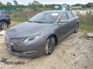2014 Lincoln MKZ Hybrid with VIN 3LN6L2LU1ER814964, listed as a IAAI auction lot 40712613 with Not provided miles and . Bid and sale history available at DreamBid. Image 2.