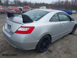 2007 Honda Civic Cpe LX with VIN 2HGFG12657H537497, listed as a IAAI auction lot 41993147 with 233,217 mi miles. Bid and sale history available at carsss.com. Image 4.