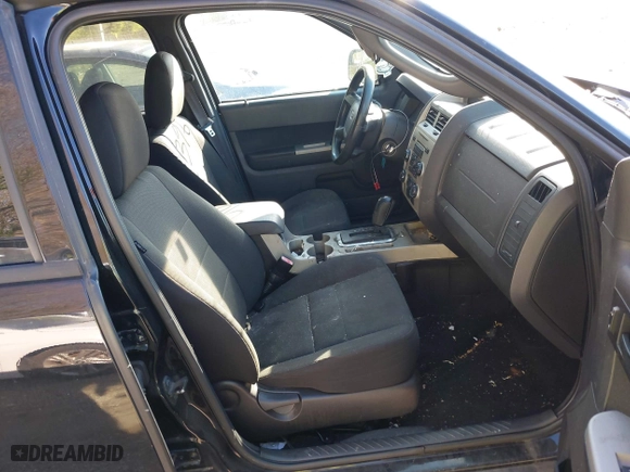 2010 Ford Escape XLT with VIN 1FMCU0D78AKB72027, listed as a IAAI auction lot 42056396 with 172,370 mi miles. Bid and sale history available at carsss.com. Image 5.