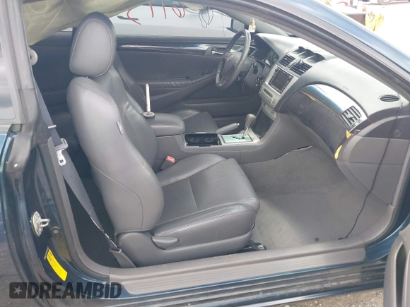 2006 Toyota Solara SE z VIN 4T1CA30P56U073452, wystawiony jako IAAI lot #42356113 z przebiegiem 112 306 mil mil oraz . Historia ofert i sprzedaży dostępna na DreamBid. Obrazek 5.