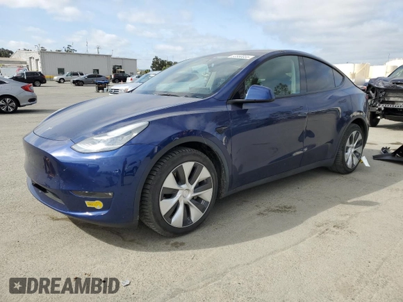 2021 Tesla Model Y Long Range with VIN 5YJYGDEEXMF192447, listed as a Copart auction lot 53550055 with 65,673 mi miles and Salvage Title. Bid and sale history available at DreamBid. Image 1.