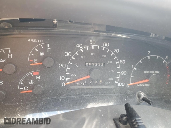 1999 Ford Super Duty F-250 XL with VIN 1FTNX21F3XEA71139, listed as a Copart auction lot 67062114 with 203,233 mi miles and Salvage Title. Bid and sale history available at carsss.com. Image 9.