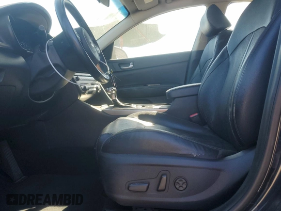 2018 Kia Optima EX z VIN KNAGU4LE4J5022036, wystawiony jako Copart lot #67970784 z przebiegiem 60 022 mil mil oraz Szkoda całkowita • Salvage title. Historia ofert i sprzedaży dostępna na DreamBid. Obrazek 7.