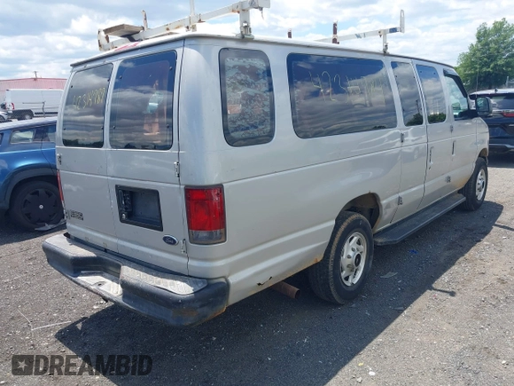 2003 Ford Econoline Passenger XL with VIN 1FBSS31L13HB82587, listed as a IAAI auction lot 42314787 with 217,431 mi miles and . Bid and sale history available at DreamBid. Image 4.