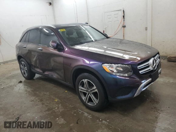 2019 Mercedes-Benz GLC 300 z VIN WDC0G4KB0KV132306, wystawiony jako Copart lot #56292575 z przebiegiem 22 375 mil mil oraz Szkoda całkowita • Salvage title. Historia ofert i sprzedaży dostępna na DreamBid. Obrazek 4.