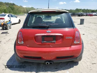 2005 MINI Hardtop S with VIN WMWRE33475TD92831, listed as a Copart auction lot 55299615 with 155,632 mi miles and Salvage title. Bid and sale history available at DreamBid. Image 6.