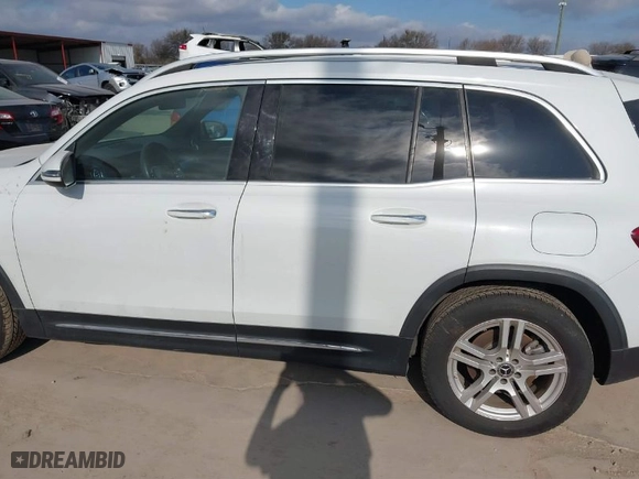 2020 Mercedes-Benz GLB with VIN W1N4M4GB8LW033312, listed as a IAAI auction lot 41488575 with 108,682 mi miles. Bid and sale history available at carsss.com. Image 14.