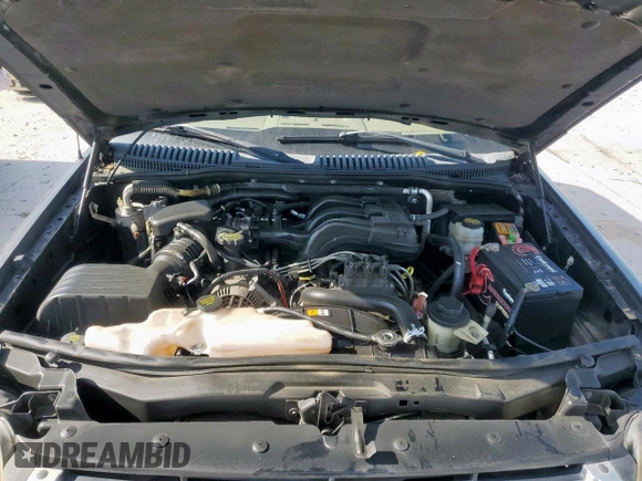2008 Ford Explorer XLT z VIN 1FMEU63E78UB06868, wystawiony jako Copart lot #57760985 z przebiegiem 187 479 mil mil oraz Szkoda całkowita • Salvage title. Historia ofert i sprzedaży dostępna na DreamBid. Obrazek 12.