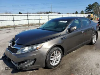 2013 Kia Optima LX z VIN 5XXGM4A70DG092589, wystawiony jako Copart lot #42146105 z przebiegiem 94 959 mil mil oraz Szkoda całkowita • Salvage title. Historia ofert i sprzedaży dostępna na DreamBid. Obrazek 1.