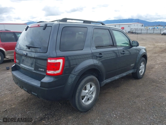 2008 Ford Escape XLT with VIN 1FMCU93Z88KC16688, listed as a IAAI auction lot 41910735 with 207,577 mi miles. Bid and sale history available at carsss.com. Image 4.