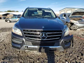 2013 Mercedes-Benz M 350 with VIN 4JGDA5JB8DA256832, listed as a Copart auction lot 47493005 with 72,233 mi miles and Salvage Title. Bid and sale history available at DreamBid. Image 5.
