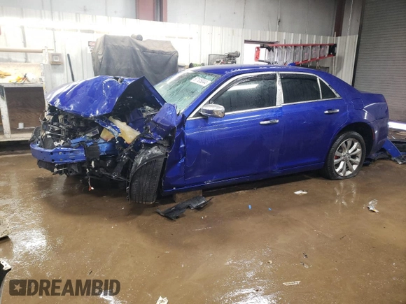 2019 Chrysler 300 Limited with VIN 2C3CCAKG3KH689958, listed as a Copart auction lot 87105044 with 52,072 mi miles and Salvage Title. Bid and sale history available at carsss.com. Image 1.