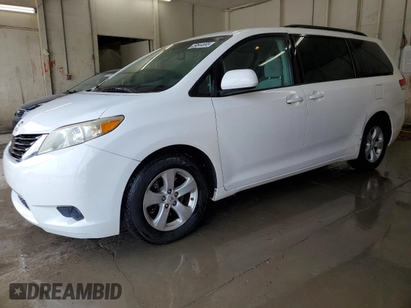 2011 Toyota Sienna LE AAS с VIN 5TDKK3DC3BS041604, выставлен на аукционе Copart как лот 59544695 с пробегом 265 521 миль миль и Списание • Salvage title. История ставок и продаж доступна на DreamBid. Изображение 1.