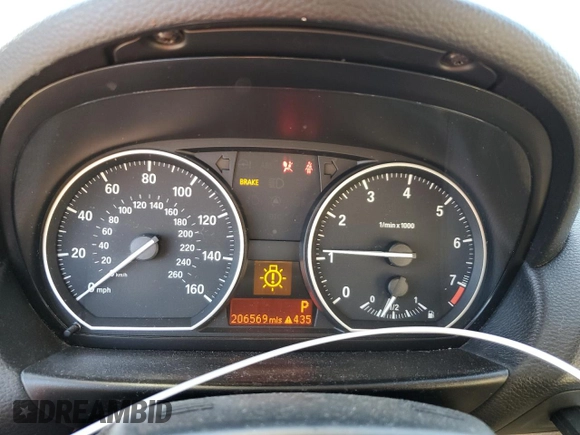 2010 BMW 1 Series 128i with VIN WBAUL7C5XAVJ78363, listed as a Copart auction lot 58774774 with 206,569 mi miles and Clean title. Bid and sale history available at DreamBid. Image 9.
