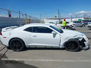 2014 Chevrolet Camaro LT with VIN 2G1FB1E35E9179767, listed as a IAAI auction lot 41925879 with 35,272 mi miles. Bid and sale history available at carsss.com. Image 13.