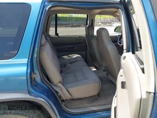 2003 Dodge Durango Sport with VIN 1D4HS38N53F550619, listed as a IAAI auction lot 42822205 with 196,809 mi miles and . Bid and sale history available at DreamBid. Image 8.