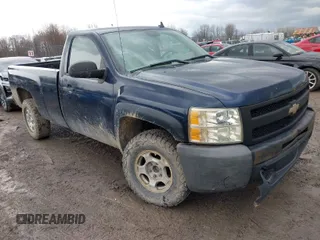 2009 Chevrolet Silverado 1500 Work Truck with VIN 1GCEK14C59Z127247, listed as a IAAI auction lot 41960753 with 128,360 mi miles. Bid and sale history available at carsss.com. Image 1.