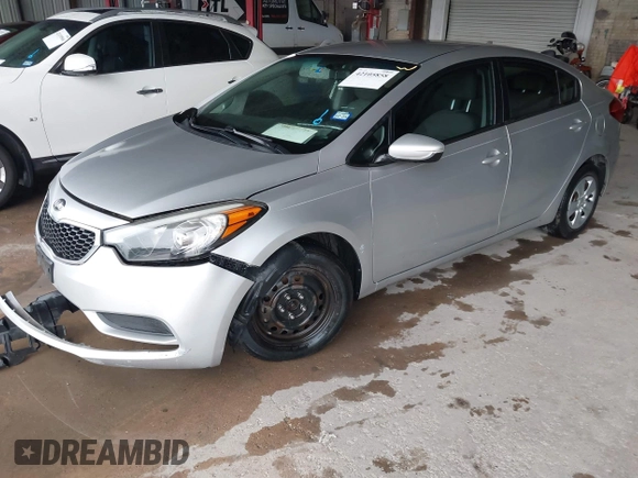 2014 Kia Forte LX with VIN KNAFK4A67E5059911, listed as a IAAI auction lot 42105858 with 183,067 mi miles. Bid and sale history available at carsss.com. Image 2.
