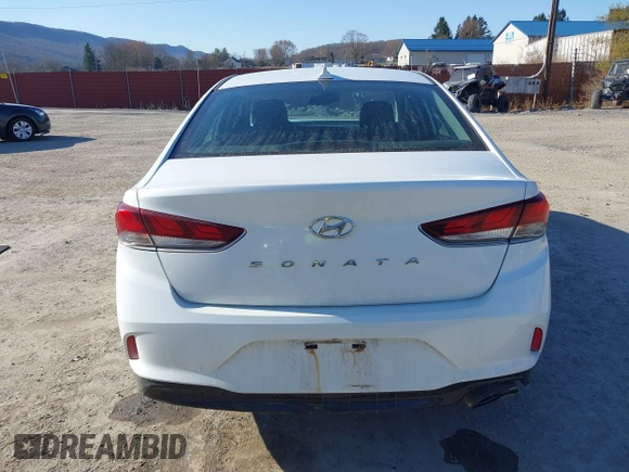 2018 Hyundai Sonata Limited with VIN 5NPE34AF5JH638577, listed as a IAAI auction lot 41760256 with 112,055 mi miles. Bid and sale history available at carsss.com. Image 16.