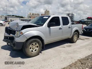 2018 Nissan Frontier Desert Runner z VIN 1N6DD0ER3JN700559, wystawiony jako Copart lot #62158255 z przebiegiem 118 758 mil mil oraz Szkoda całkowita • Salvage title. Historia ofert i sprzedaży dostępna na DreamBid. Obrazek 1.