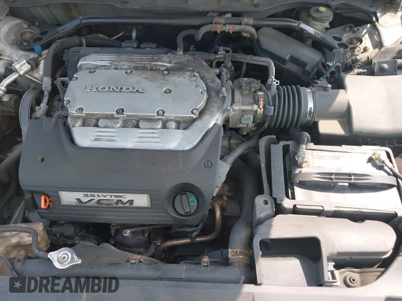 2009 Honda Accord EX-L with VIN 1HGCP36839A027421, listed as a IAAI auction lot 40128806 with 198,610 mi miles and . Bid and sale history available at DreamBid. Image 10.